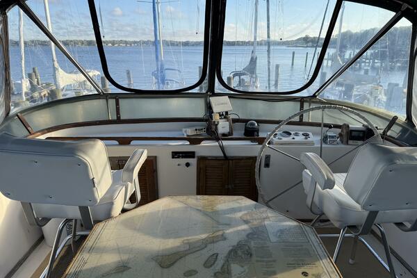 38ft Marine Trader Yacht For Sale