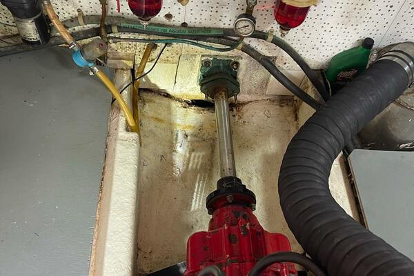 38ft Marine Trader Yacht For Sale