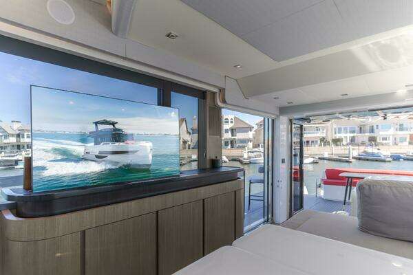 Okean 52 Fly Yacht For Sale