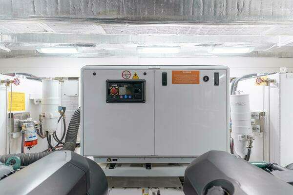 Okean 52 Fly Yacht For Sale