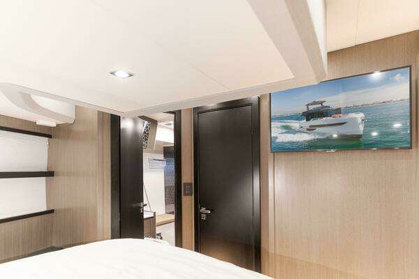 Okean 52 Fly Yacht For Sale