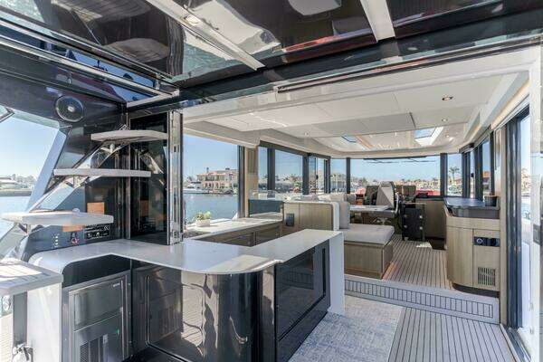 Okean 52 Fly Yacht For Sale