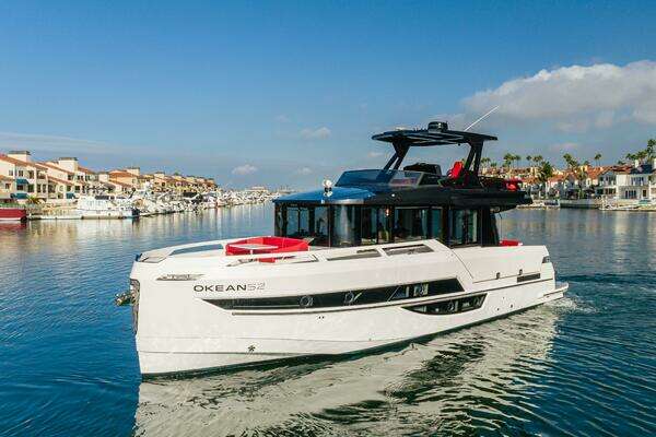 Okean 52 Fly Yacht For Sale