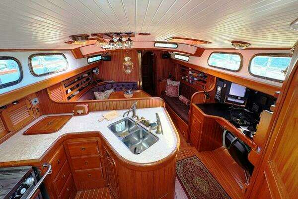 Photo of the 1987 Hans Christian Christina "Slow Dancin"