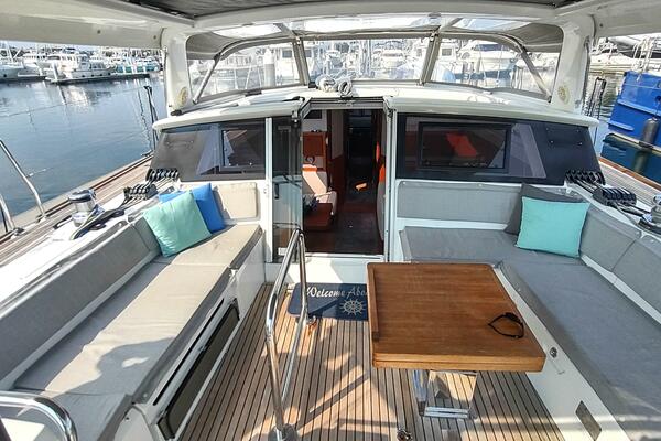 Indigo Sea 57ft Beneteau Yacht For Sale Indigo Sea 57ft Beneteau Yacht For Sale