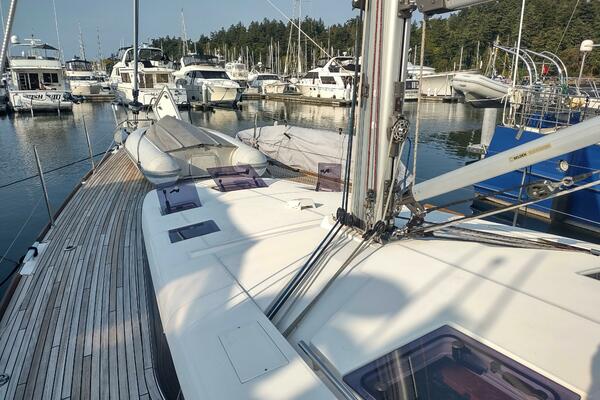 Indigo Sea 57ft Beneteau Yacht For Sale Indigo Sea 57ft Beneteau Yacht For Sale
