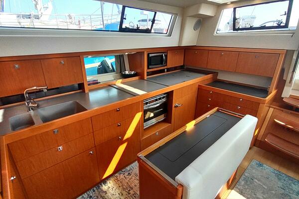Indigo Sea 57ft Beneteau Yacht For Sale Indigo Sea 57ft Beneteau Yacht For Sale