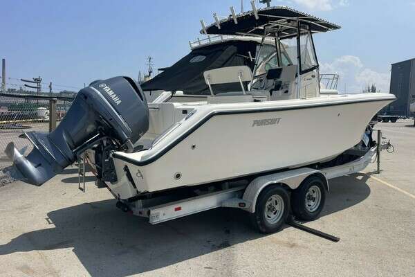 23-ft-Pursuit-2013-- Hamilton Ontario Canada  yacht for sale