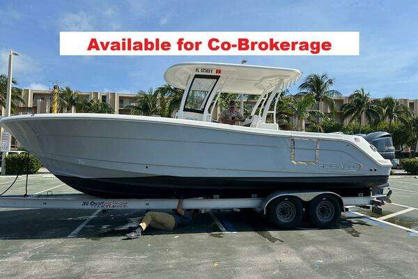 30-ft-Robalo-2019-R302- Hollywood Florida United States  yacht for sale