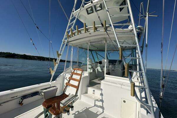 Topaz 40 Express Yacht For Sale