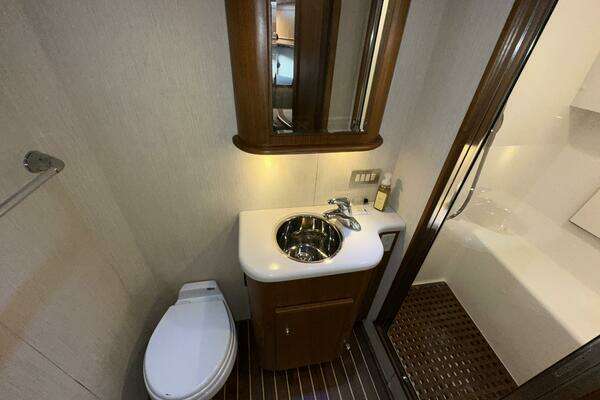 Topaz 40 Express Yacht For Sale