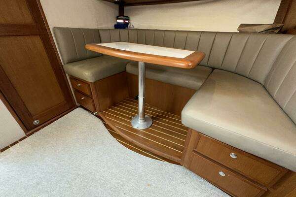 Topaz 40 Express Yacht For Sale