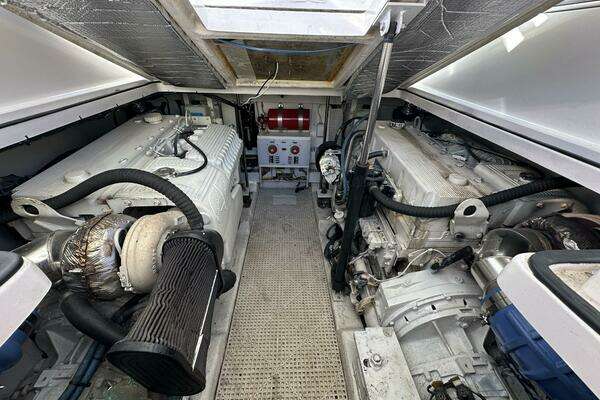 Topaz 40 Express Yacht For Sale