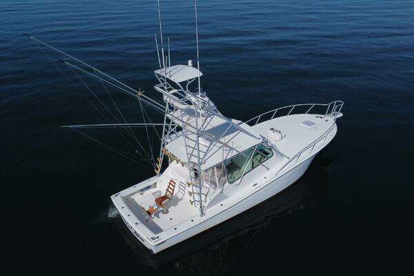 Topaz 40 Express Yacht For Sale