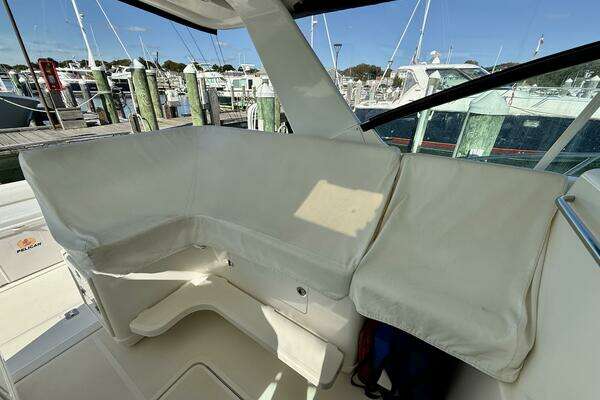 2003 Tiara Yachts 35