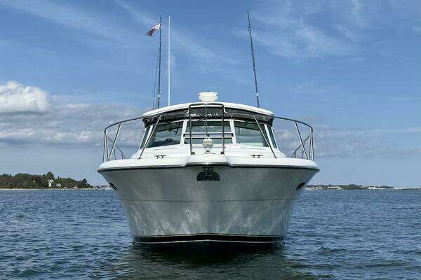Photo of the 2003 Tiara Yachts 3500