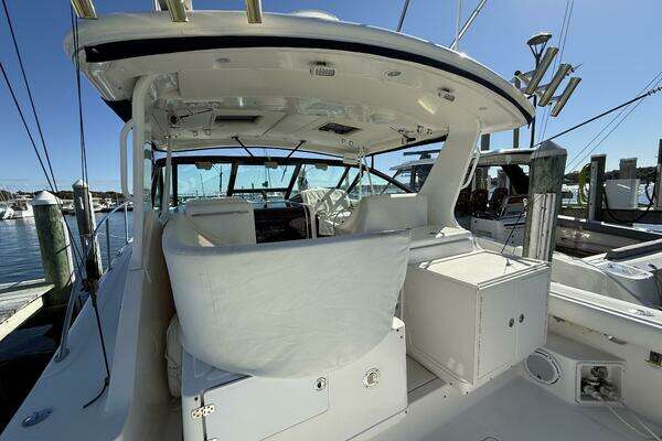 2003 Tiara Yachts 35