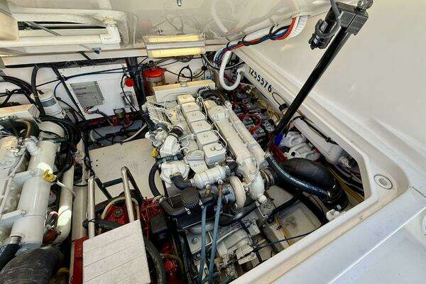 2003 Tiara Yachts 35