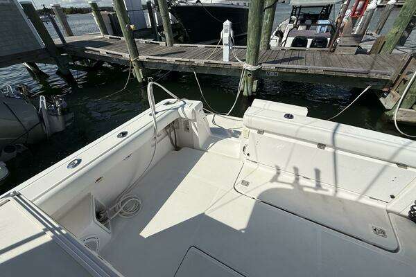 2003 Tiara Yachts 35