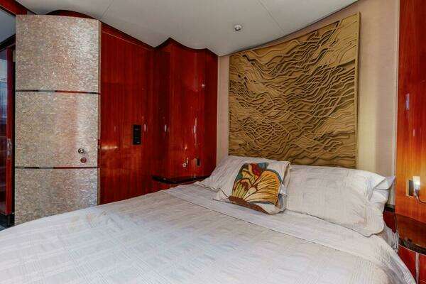 Ebony Custom Sportfish 65 Convertible Yacht For Sale