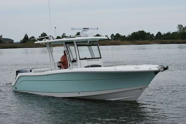 30-ft-Robalo-2018-R302 Center Console-Chasin Grasonville Maryland United States  yacht for sale