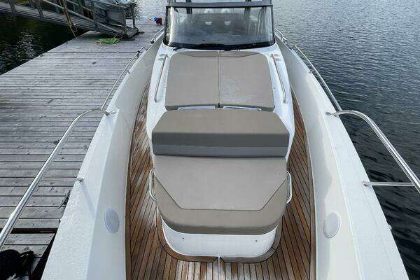 Nimbus T11 Yacht For Sale