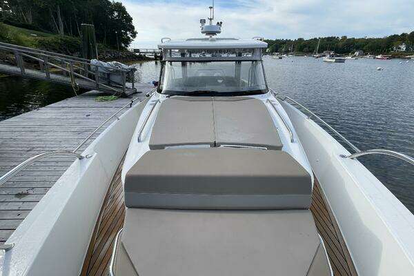 Nimbus T11 Yacht For Sale