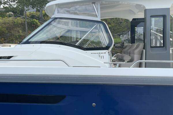 Nimbus T11 Yacht For Sale