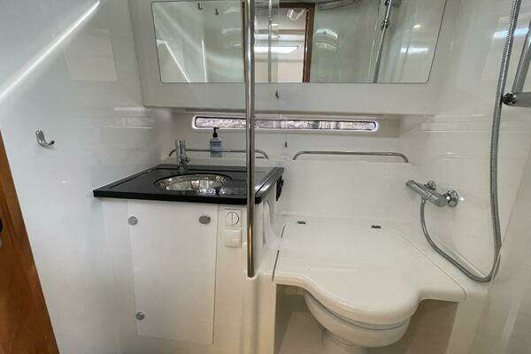 Nimbus T11 Yacht For Sale