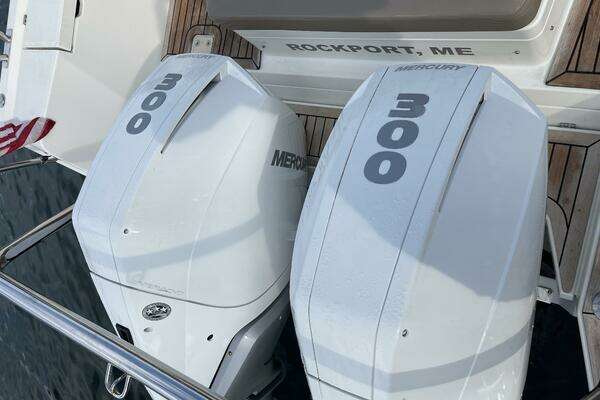 Nimbus T11 Yacht For Sale