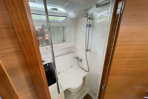 Nimbus T11 Yacht For Sale