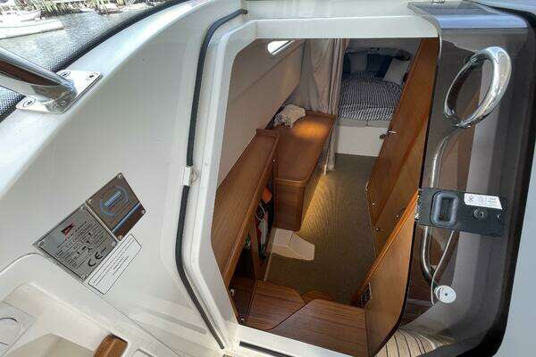 Nimbus T11 Yacht For Sale