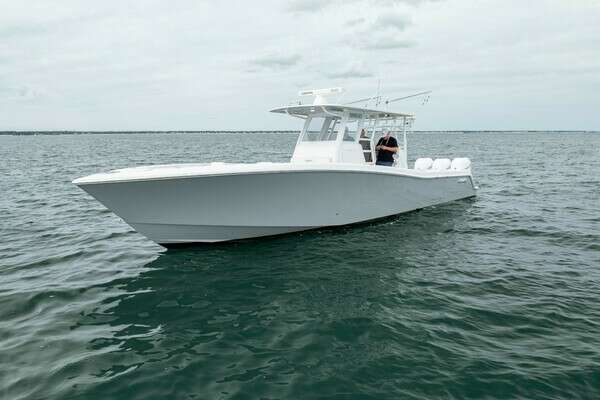 39-ft-Invincible-2020-30 Open- Yarmouth Massachusetts United States  yacht for sale