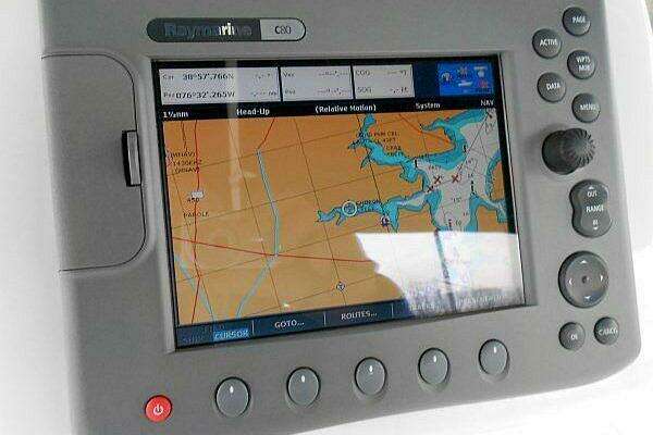 Hunter 38 Yacht For Sale