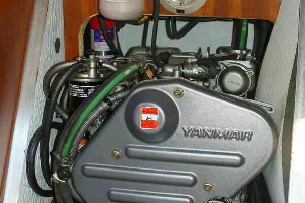 WINDEPENDENCE 38ft Hunter Yacht For Sale