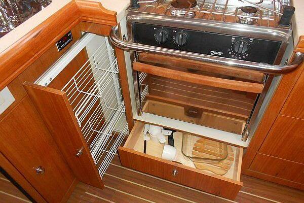 WINDEPENDENCE 38ft Hunter Yacht For Sale