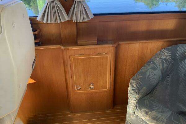 Eastbay Eastbay 43SX Yacht For Sale