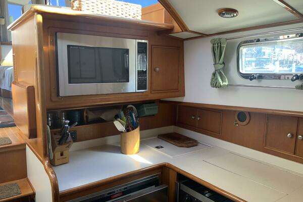 Eastbay Eastbay 43SX Yacht For Sale