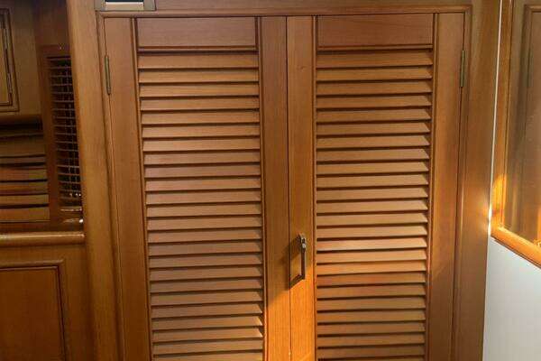 Eastbay Eastbay 43SX Yacht For Sale