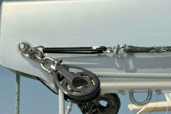 Jeanneau  Yacht For Sale