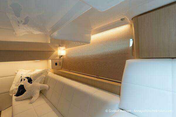 Regal 36 XO Yacht For Sale