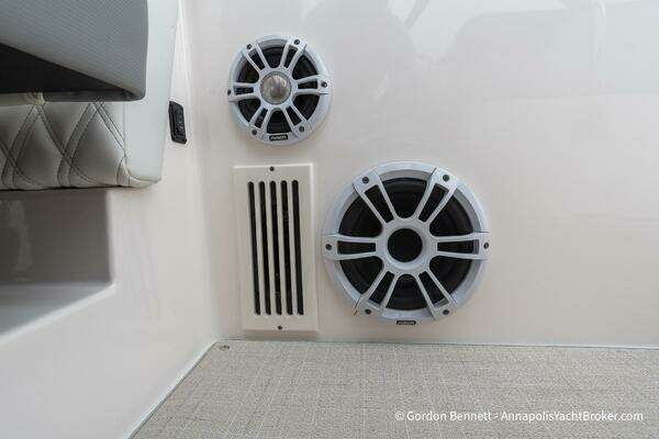 Regal 36 XO Yacht For Sale