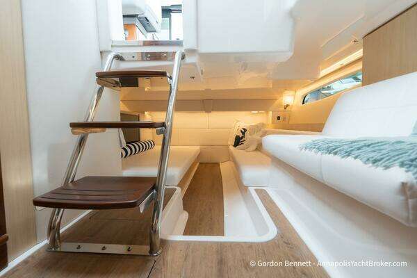 Regal 36 XO Yacht For Sale