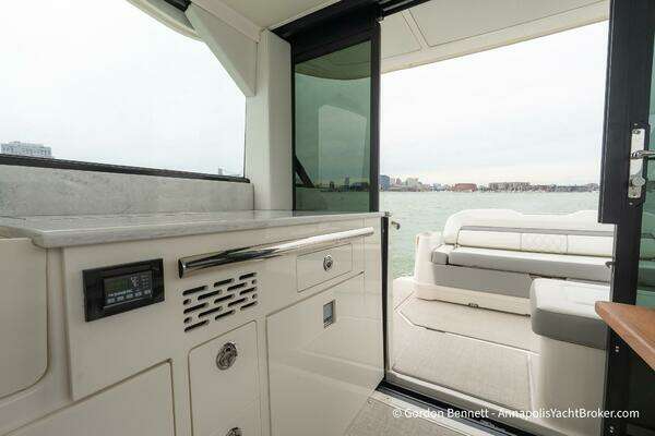 Regal 36 XO Yacht For Sale