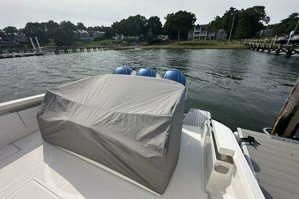 Tiara Sport 43 LS Yacht For Sale