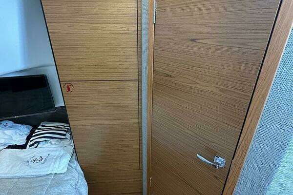 Tiara Sport 43 LS Yacht For Sale