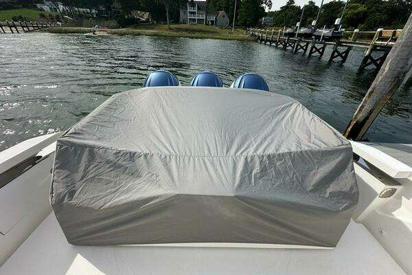 Tiara Sport 43 LS Yacht For Sale