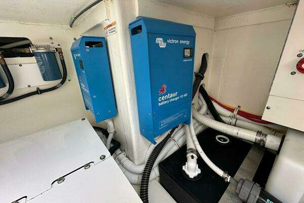 Tiara Sport 43 LS Yacht For Sale