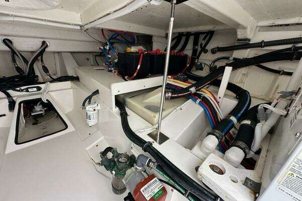 Tiara Sport 43 LS Yacht For Sale