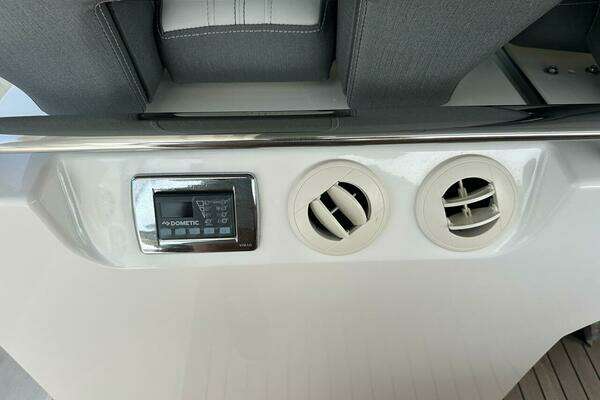 Tiara Sport 43 LS Yacht For Sale